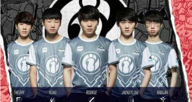 替补球员的 替补球员的