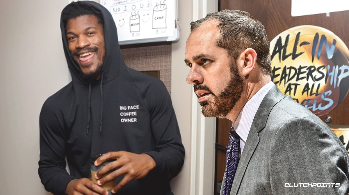 一名替补球 一名替补球