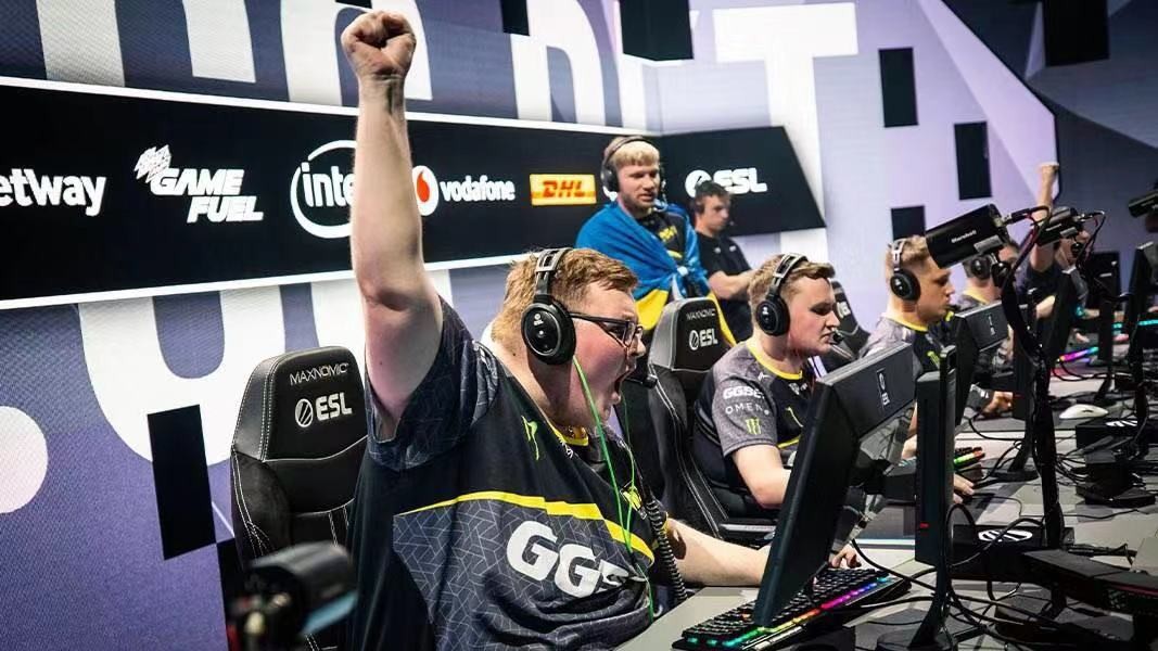 思源報春暉 思源報春暉