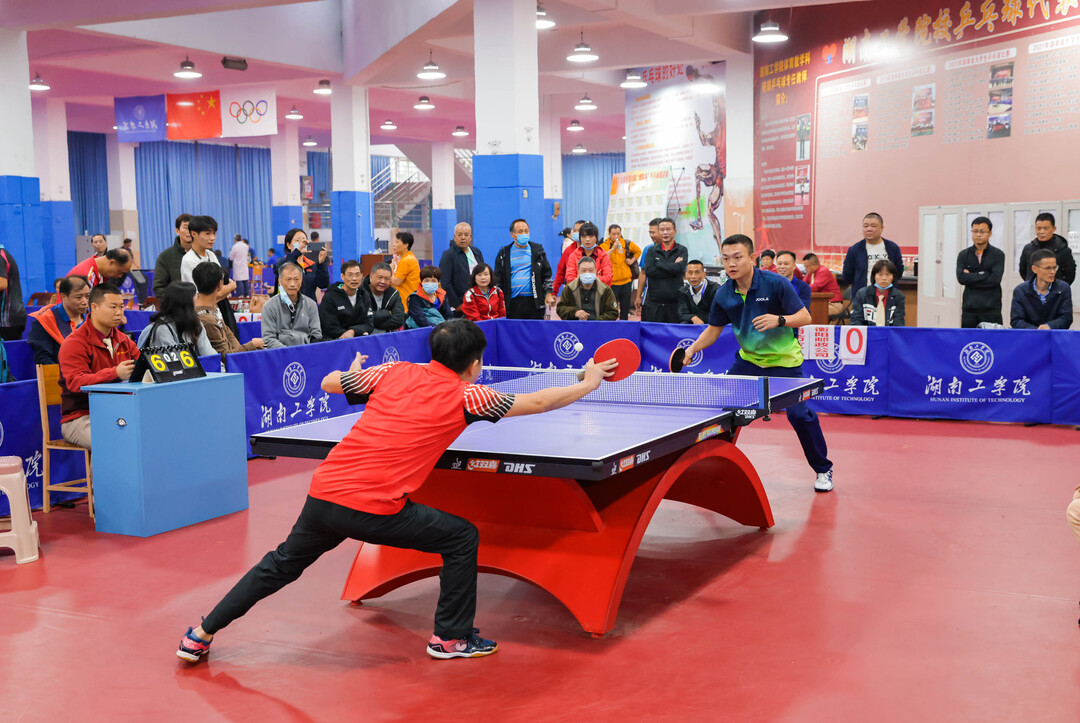 他们从地区 他们从地区