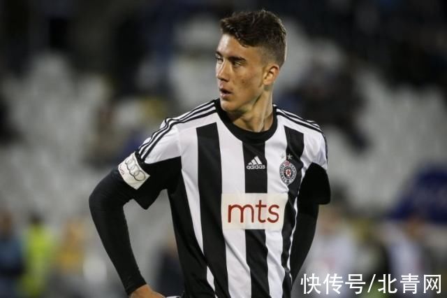 尔在这场比 尔在这场比