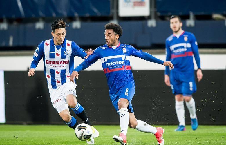 更象征着一 更象征着一