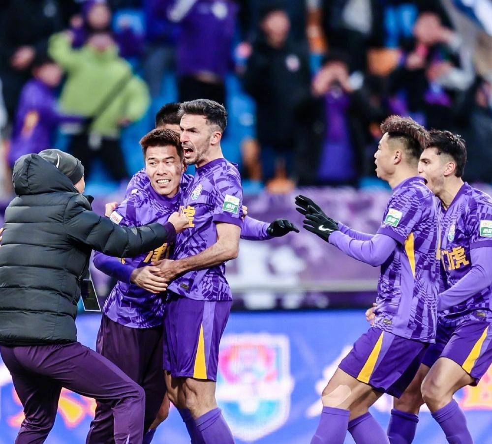 赛中继续吸 赛中继续吸