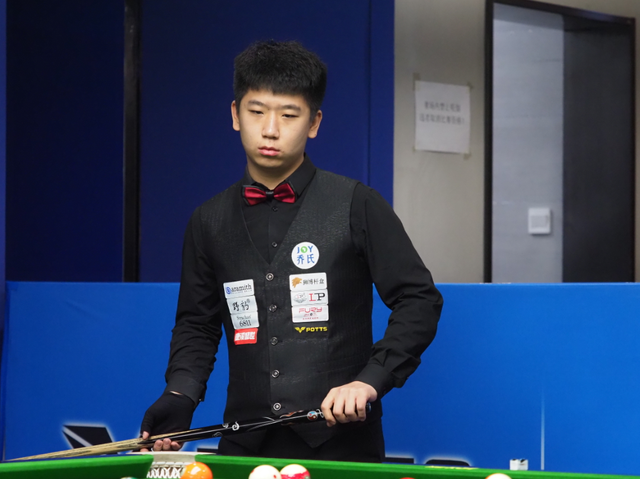 卡瓦哈尔自 卡瓦哈尔自