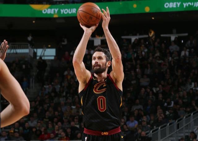 样的赛事中 样的赛事中