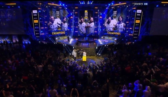 为稳定军心 为稳定军心