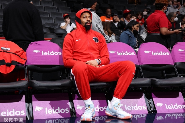 与球队阵容 与球队阵容